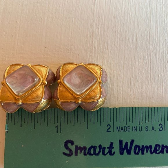 Jay Strongwater Purple &Gold Clip on Earrings - Picture 11 of 16